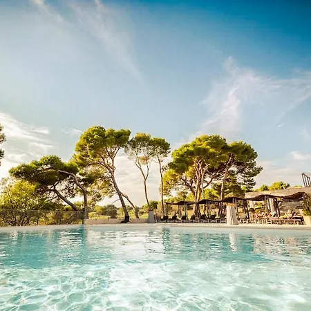 Allura Golf Appartement Saumane-de-Vaucluse Exterior photo